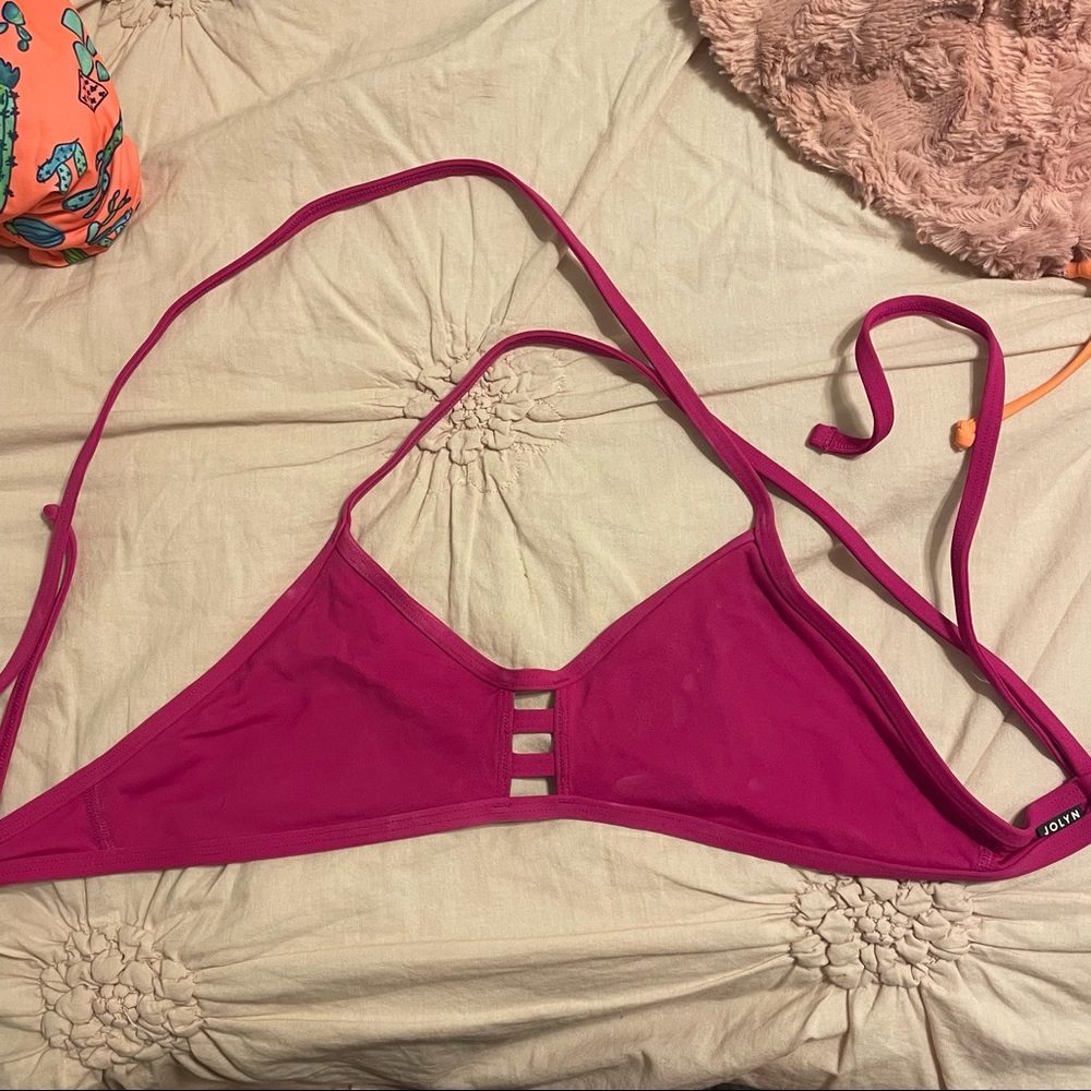 Jolyn tomcat top